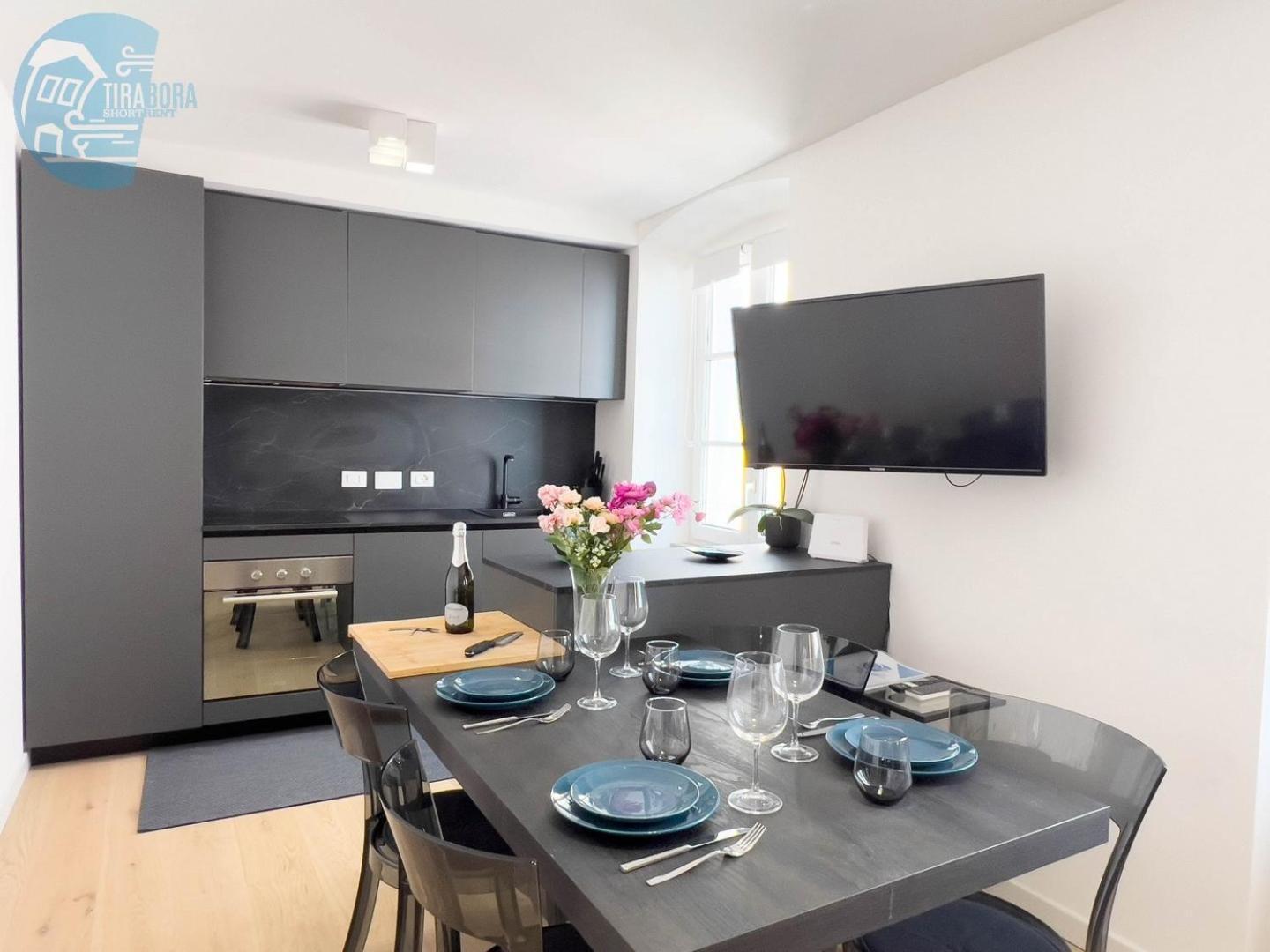 Ferienwohnung Corridoni 3C Tirabora Short Rent Triest Exterior foto